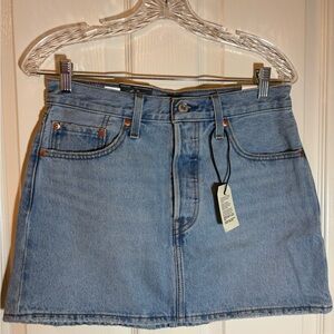 Levi's Light Denim Icon Skirt